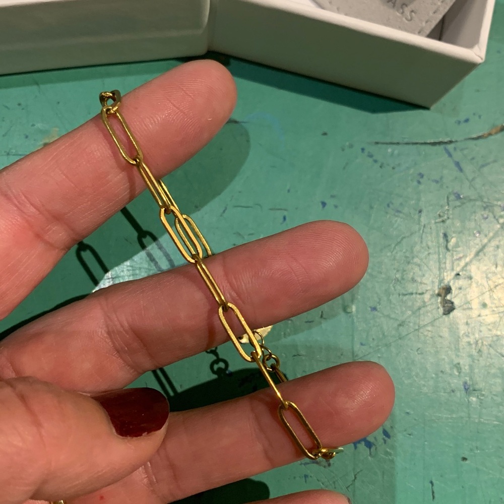 NIB Twenty Compass Paper Clip Chain Bracelet - Picture 4 of 5